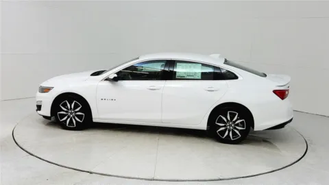 More photos of 2024 Chevrolet Malibu RS at Tom Gill Chevrolet, KY