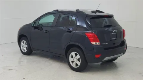More photos of 2021 Chevrolet Trax LT at Tom Gill Chevrolet, KY