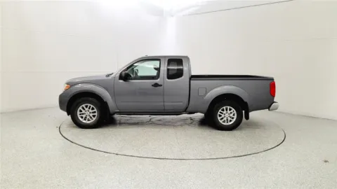 More photos of 2018 Nissan Frontier SV V6 at Tom Gill Chevrolet, KY