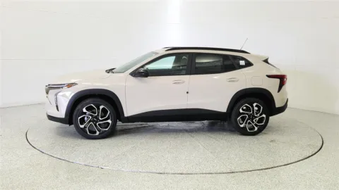More photos of 2026 Chevrolet Trax 2RS at Tom Gill Chevrolet, KY