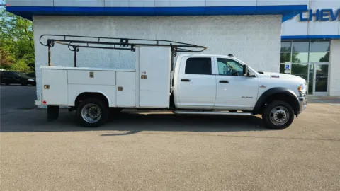 White 2020 Ram 5500 Chassis Cab Tradesman for sale in Florence, KY