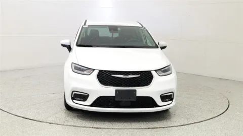 Photos of 2023 Chrysler Pacifica Touring L for sale in Florence, KY at Tom Gill Chevrolet