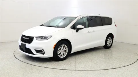 Another view of 2023 Chrysler Pacifica Touring L for sale in Florence, KY at Tom Gill Chevrolet