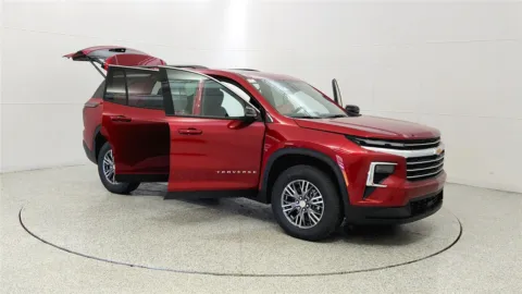 Photos of 2026 Chevrolet Traverse FWD LT for sale in Florence, KY at Tom Gill Chevrolet