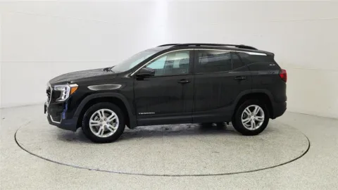 More photos of 2022 GMC Terrain SLE at Tom Gill Chevrolet, KY