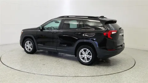 More photos of 2022 GMC Terrain SLE at Tom Gill Chevrolet, KY