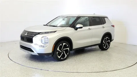 Another view of 2023 Mitsubishi Outlander SE for sale in Florence, KY at Tom Gill Chevrolet