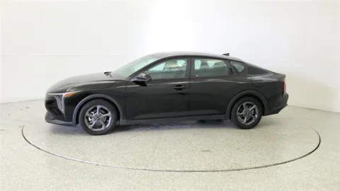 More photos of 2025 Kia K4 LXS at Tom Gill Chevrolet, KY