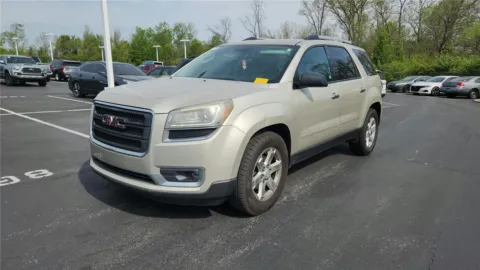 More photos of 2013 GMC Acadia SLE at Tom Gill Chevrolet, KY