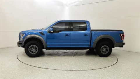 More photos of 2019 Ford F-150 Raptor at Tom Gill Chevrolet, KY