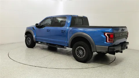 More photos of 2019 Ford F-150 Raptor at Tom Gill Chevrolet, KY