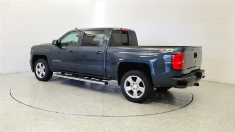 More photos of 2017 Chevrolet Silverado 1500 LT at Tom Gill Chevrolet, KY
