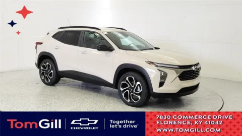 White 2026 Chevrolet Trax 2RS for sale in Florence, KY