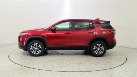 More photos of 2026 Chevrolet Equinox FWD LT at Tom Gill Chevrolet, KY