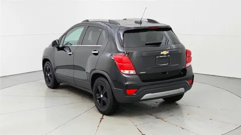 More photos of 2019 Chevrolet Trax LT at Tom Gill Chevrolet, KY