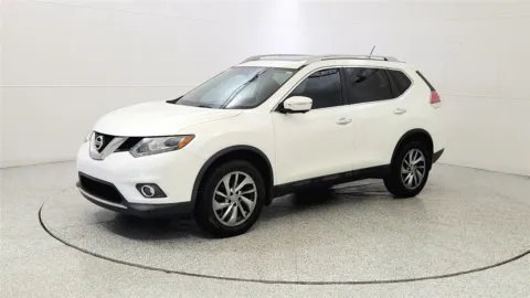 Another view of 2015 Nissan Rogue SL for sale in Florence, KY at Tom Gill Chevrolet