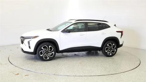 More photos of 2026 Chevrolet Trax 2RS at Tom Gill Chevrolet, KY