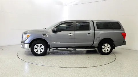 More photos of 2017 Nissan Titan SV at Tom Gill Chevrolet, KY