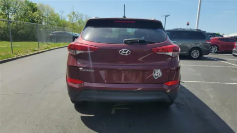 Another view of 2017 Hyundai Tucson SE for sale in Florence, KY at Tom Gill Chevrolet