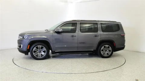 More photos of 2022 Jeep Wagoneer Series III at Tom Gill Chevrolet, KY