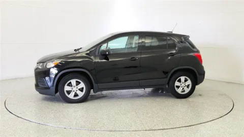 More photos of 2020 Chevrolet Trax LS at Tom Gill Chevrolet, KY