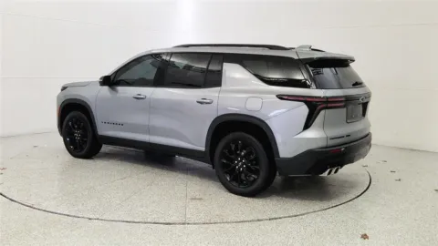 More photos of 2024 Chevrolet Traverse AWD LT at Tom Gill Chevrolet, KY