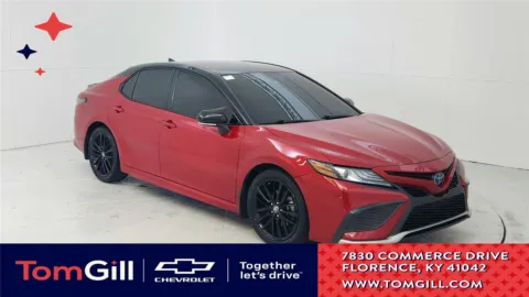 Red 2021 Toyota Camry Hybrid XSE for sale in Florence, KY