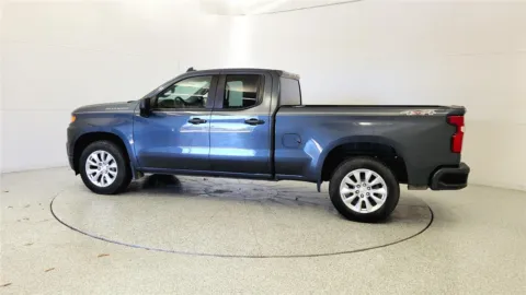 More photos of 2019 Chevrolet Silverado 1500 Custom at Tom Gill Chevrolet, KY