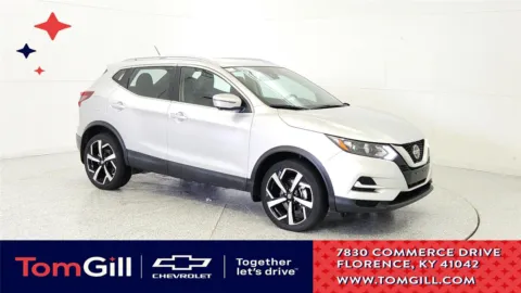 Silver 2022 Nissan Rogue Sport SL for sale in Florence, KY