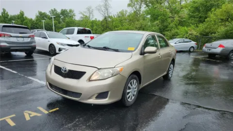 More photos of 2010 Toyota Corolla LE at Tom Gill Chevrolet, KY