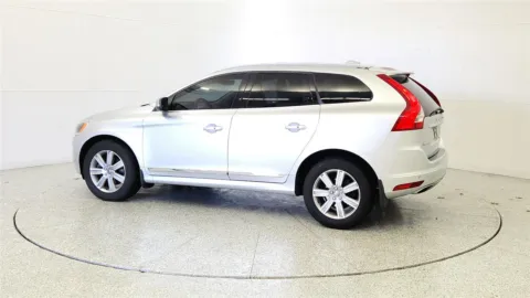 More photos of 2017 Volvo XC60 Inscription at Tom Gill Chevrolet, KY