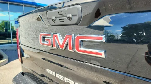 More photos of 2022 GMC Sierra 2500HD SLE at Tom Gill Chevrolet, KY