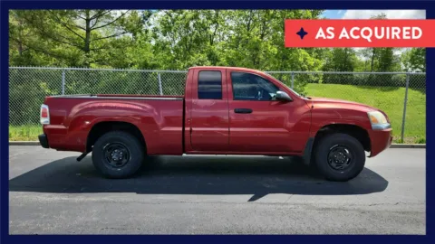Red 2007 Mitsubishi Raider LS for sale in Florence, KY