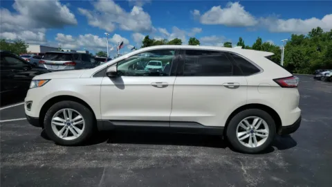 More photos of 2015 Ford Edge SEL at Tom Gill Chevrolet, KY