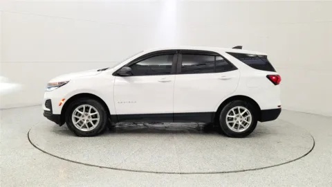 More photos of 2023 Chevrolet Equinox LS at Tom Gill Chevrolet, KY