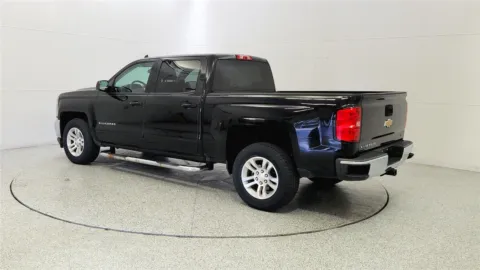 More photos of 2017 Chevrolet Silverado 1500 LT at Tom Gill Chevrolet, KY