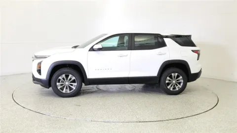 More photos of 2026 Chevrolet Equinox FWD LT at Tom Gill Chevrolet, KY