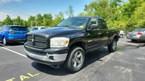 More photos of 2008 Dodge Ram 1500 SLT at Tom Gill Chevrolet, KY