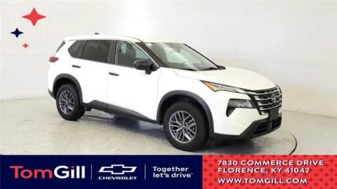 White 2024 Nissan Rogue S for sale in Florence, KY