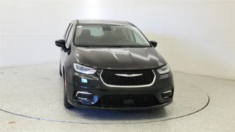 Photos of 2023 Chrysler Pacifica Touring L for sale in Florence, KY at Tom Gill Chevrolet