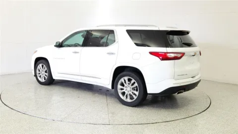 More photos of 2021 Chevrolet Traverse High Country at Tom Gill Chevrolet, KY