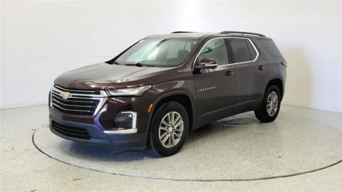 Another view of 2022 Chevrolet Traverse LT Cloth for sale in Florence, KY at Tom Gill Chevrolet