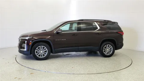 More photos of 2022 Chevrolet Traverse LT Cloth at Tom Gill Chevrolet, KY