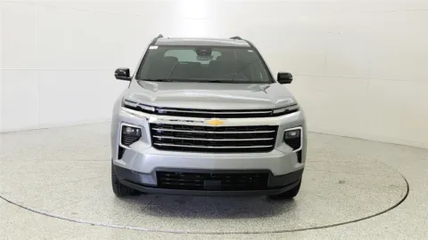 Photos of 2026 Chevrolet Traverse FWD LT for sale in Florence, KY at Tom Gill Chevrolet