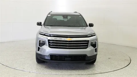 Photos of 2026 Chevrolet Traverse FWD LT for sale in Florence, KY at Tom Gill Chevrolet