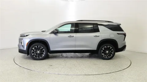 More photos of 2026 Chevrolet Traverse FWD LT at Tom Gill Chevrolet, KY