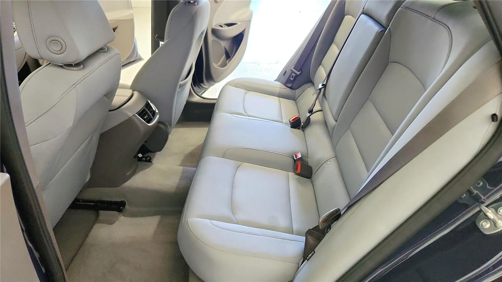 2025 Chevrolet Malibu 1LT - Photo 28