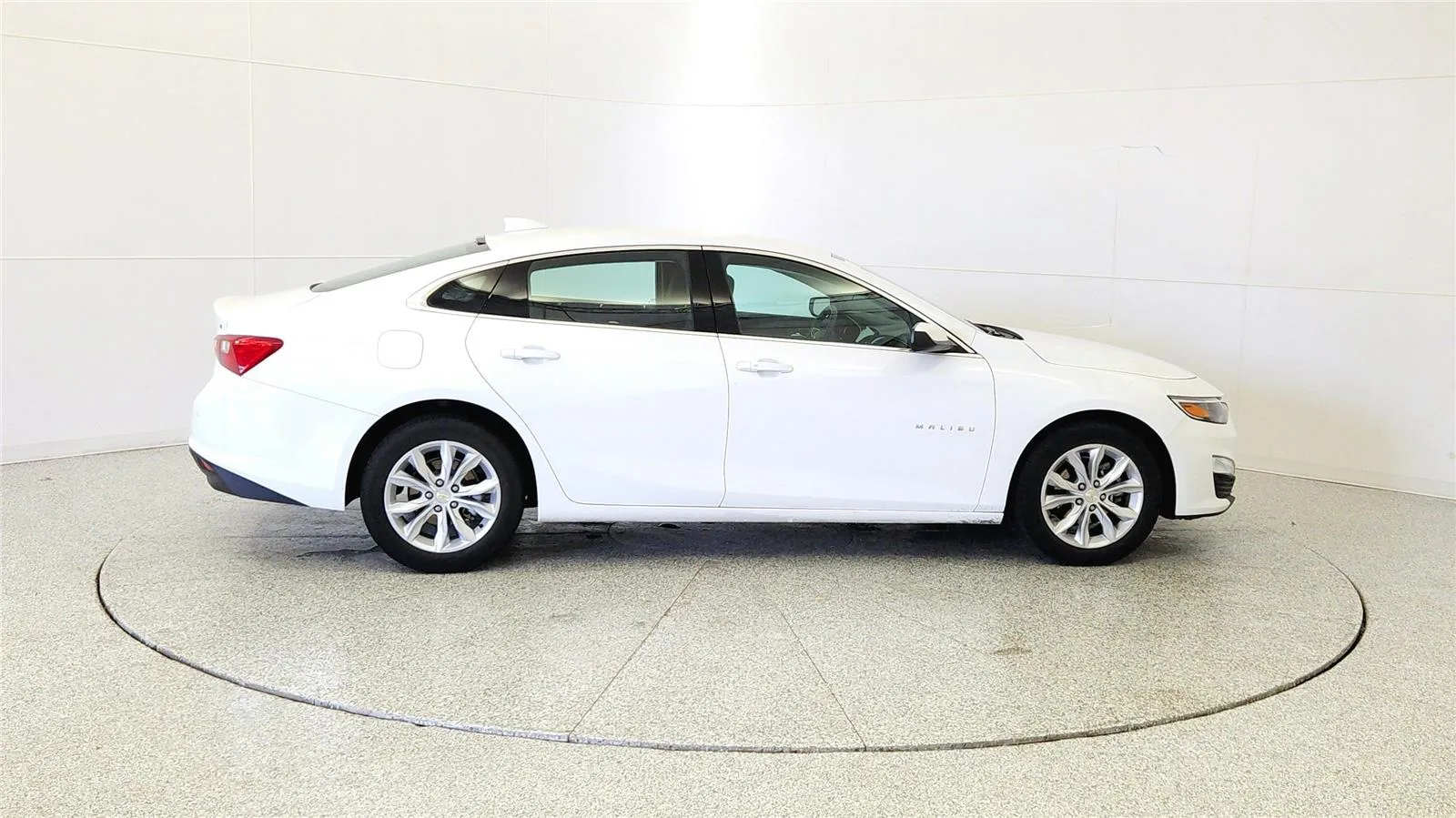 2025 Chevrolet Malibu 1LT - Photo 8