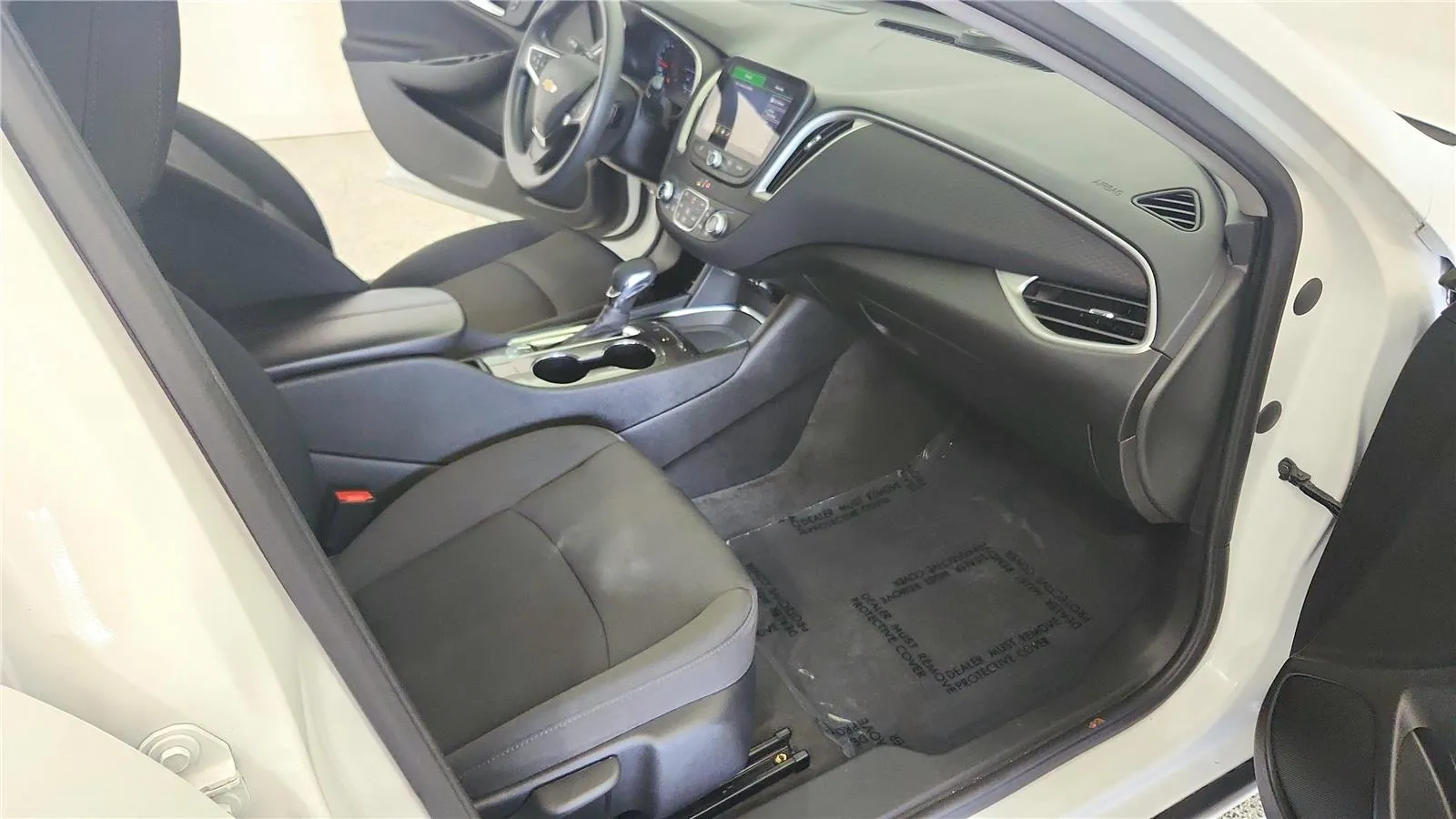 2025 Chevrolet Malibu 1LT - Photo 35