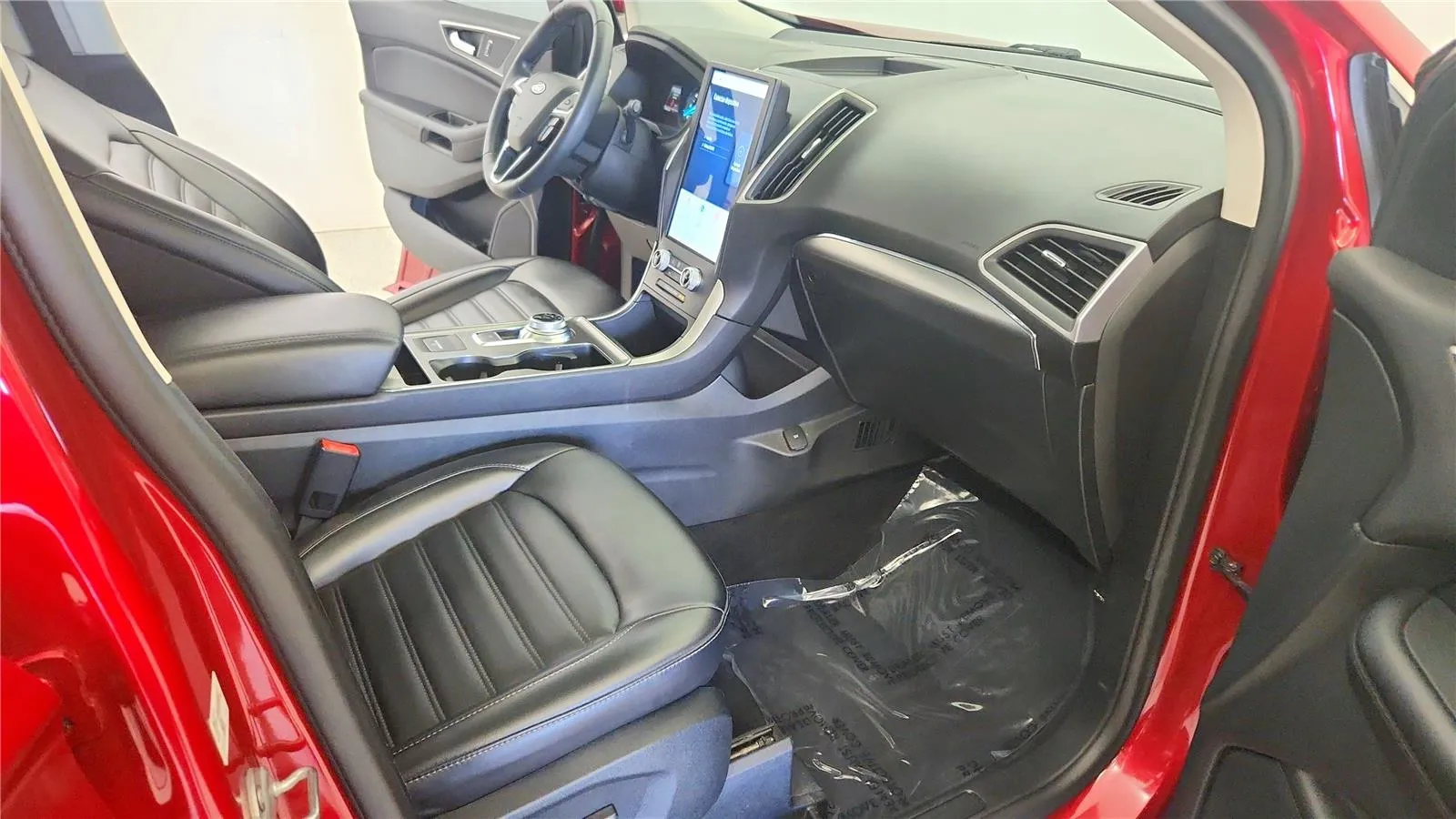 2022 Ford Edge SEL - Photo 37